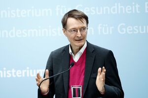«Es wird keine Schließungen dieser Art mehr geben», sagt Gesundheitsminister Karl Lauterbach., © Carsten Koall/dpa