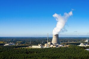 Das Kernkraftwerk Emsland in Niedersachsen., © Sina Schuldt/dpa