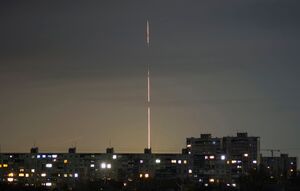 Eine Rakete startet in der russischen Region Belgorod in Charkiw., © Vadim Belikov/AP/dpa