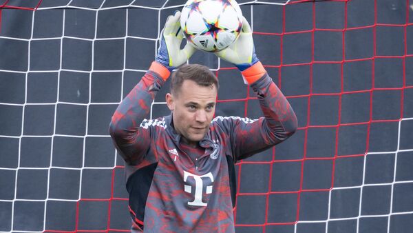 Hat Probleme mit der Schulter: Bayern-Torwart Manuel Neuer., © Sven Hoppe/dpa