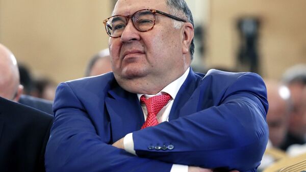 Der russische Oligarch Alischer Usmanow beim Kongress der Russischen Union der Industriellen und Unternehmer (RSPP) 2016 in Moskau., © Yuri Kochetkov/EPA/dpa