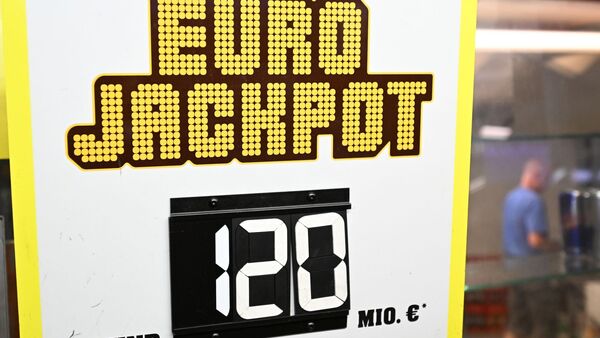 120 Millionen Euro waren im Eurojackpot., © Bernd Weißbrod/dpa