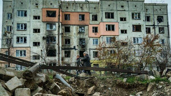 Ein zerstörtes Gebäude in Archanhelske (Region Cherson)., © Celestino Arce Lavin/ZUMA Press Wire/dpa