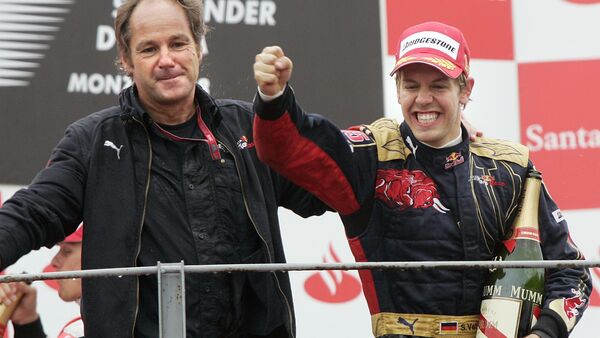 Im Regen von Monza steuert Vettel 2008 den Toro Rosso zu seiner ersten Pole Position und gewinnt sensationell auch das Rennen., © Felix Heyder/dpa